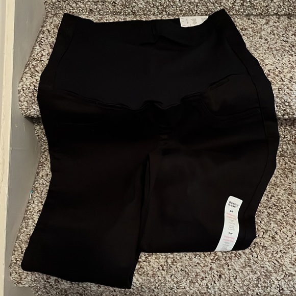 Uniqlo Maternity Skinny Jeans - Picture 2 of 4